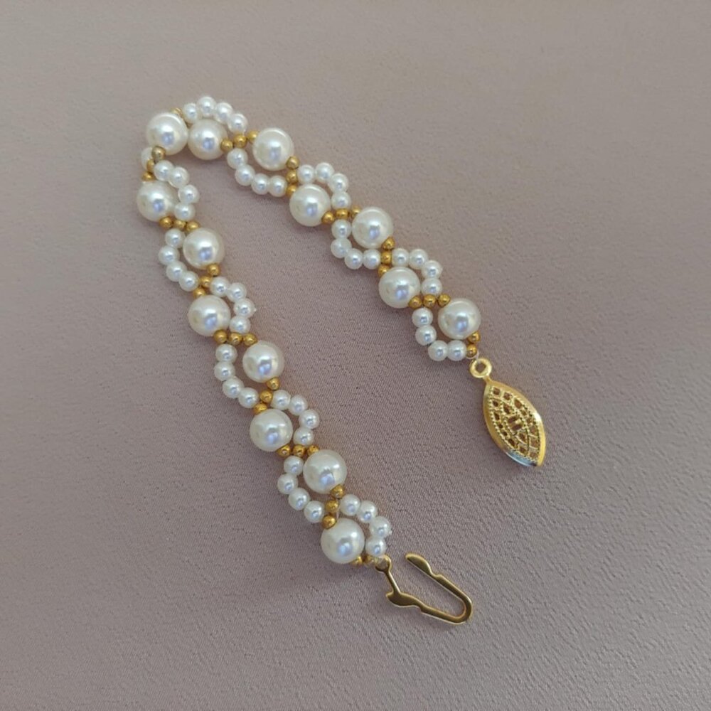 Handmade elegant bracelet